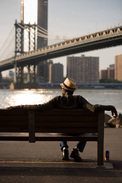 brooklyn - east river audio imagens e fotografias de stock