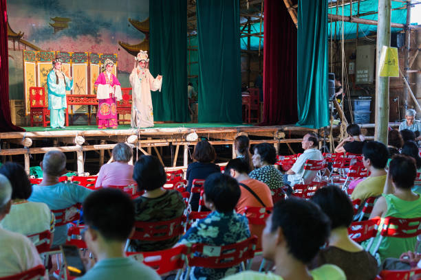chinês opera - performer theatrical performance stage china - fotografias e filmes do acervo