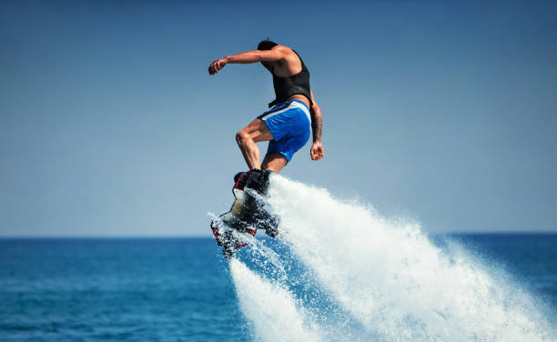 flyboarding。 - motorboating jet boat jet boating summer ストックフォトと画像