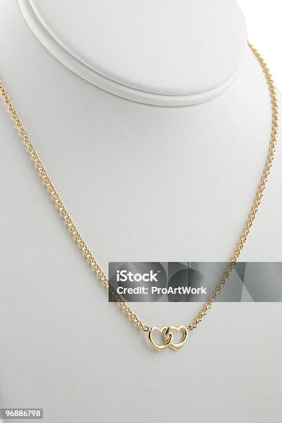 Foto de Coração Colar Dourado e mais fotos de stock de Amor - Amor, Colar, Corrente de Ouro