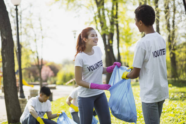 istock Pleasant two volunteers carrying about ecology 968874468