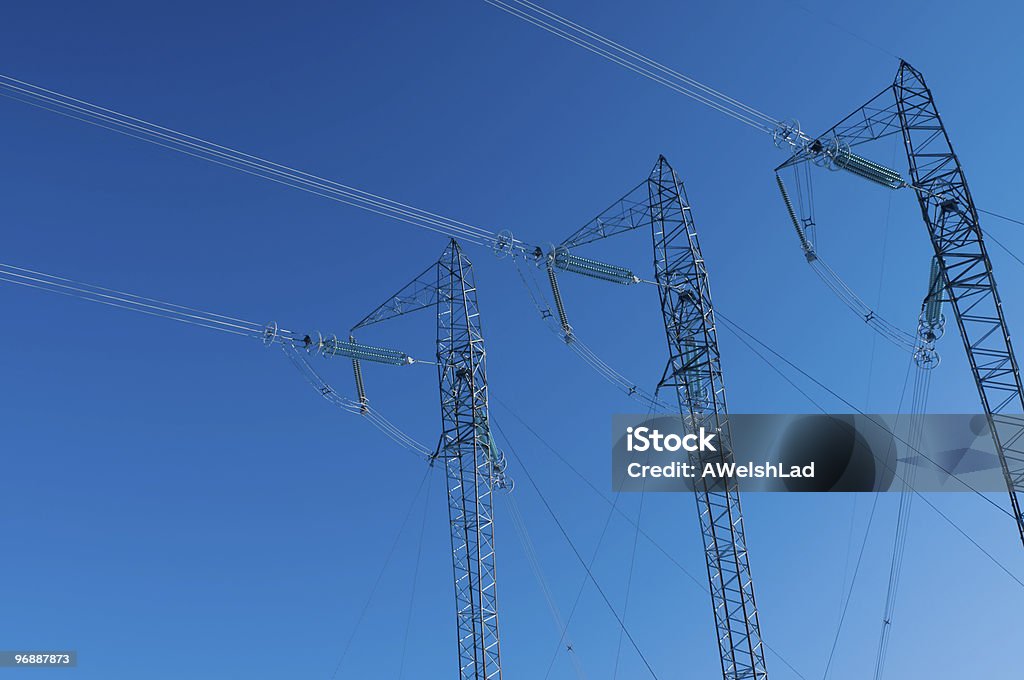 Drei Strommasten - Lizenzfrei Bauwerk Stock-Foto