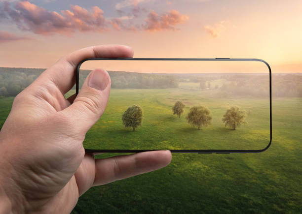 istock Travel photo on smartphones. 968891656