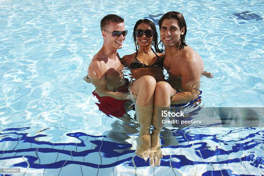 Diversão na piscina - Foto de stock de 20 Anos royalty-free