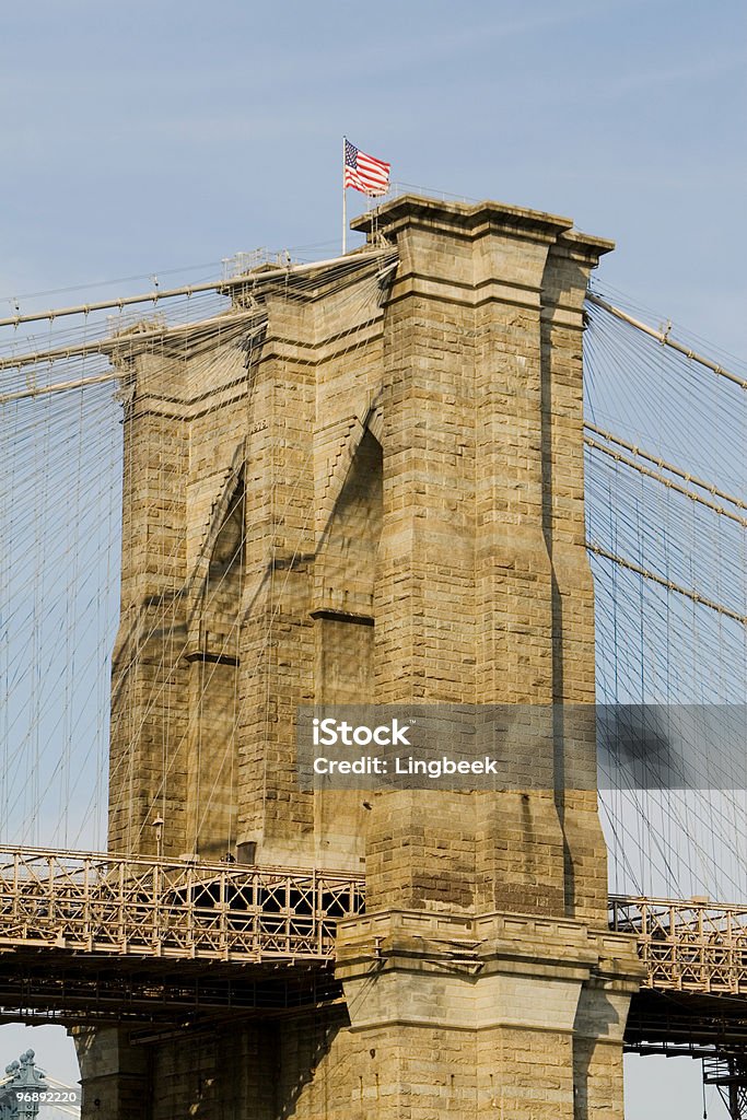 Ponte do Brooklyn, Nova York em close-up - Foto de stock de Bandeira royalty-free