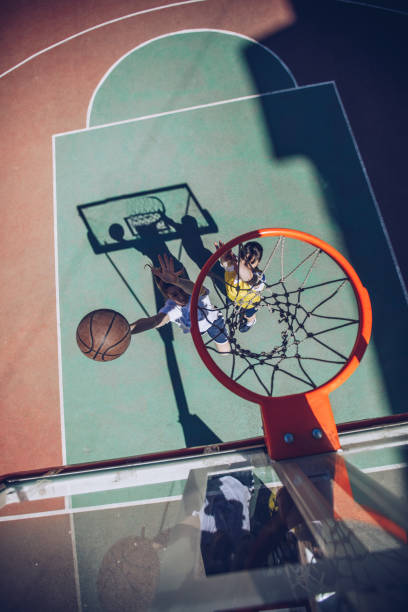 istock Streetball duel under the hoop 968956454