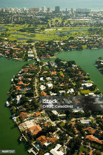 Real State Miami Stylu - zdjęcia stockowe i więcej obrazów Fotografika - Fotografika, Helikopter, Horyzont