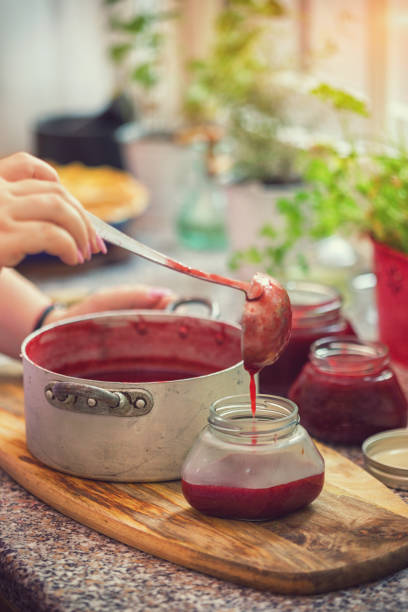 istock Preparing Homemade Strawberry Jam 969051974