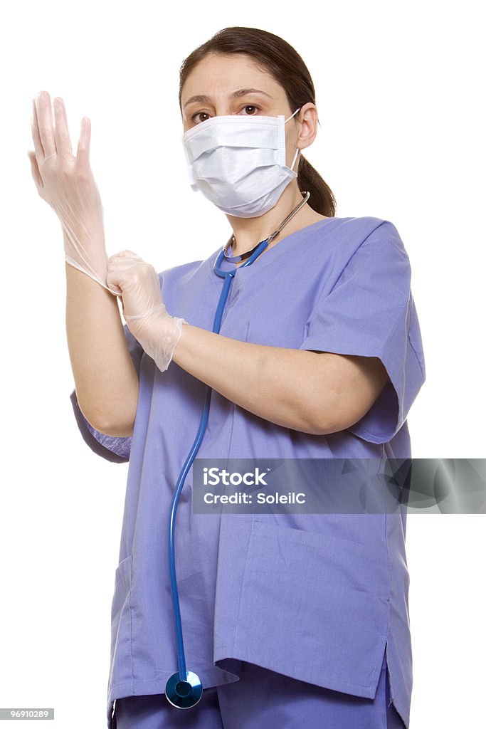 Médico colocando as luvas - Royalty-free Adulto Foto de stock