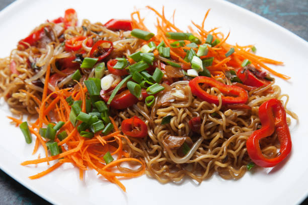 istock Asian instant noodle with vegetables 969149536