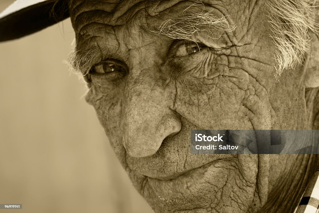 Vue du vieil homme - Photo de Hommes libre de droits