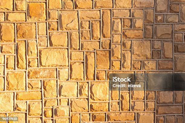 Muro De Pedra - Fotografias de stock e mais imagens de Amarelo - Amarelo, Castanho, Exterior de edifício