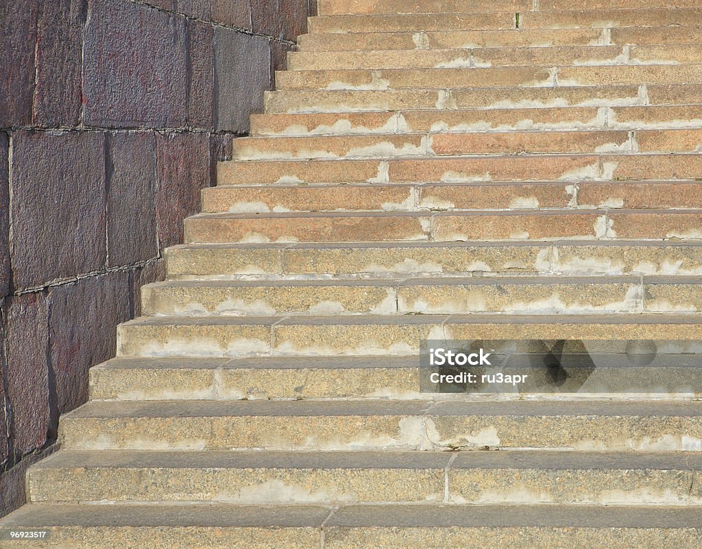 Escalera de mármol en día soleado - Foto de stock de Color - Tipo de imagen libre de derechos