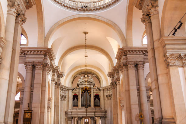istock Pipes and Columns in Venice Church 969279790