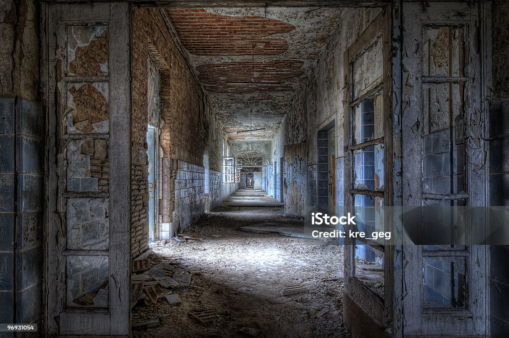 Ancienne étage - Photo de Beelitz-Heilstätten libre de droits