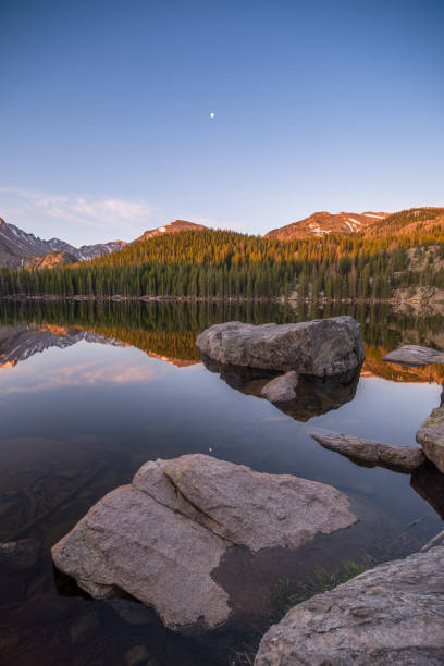 istock Sunrise on the lake 969363388