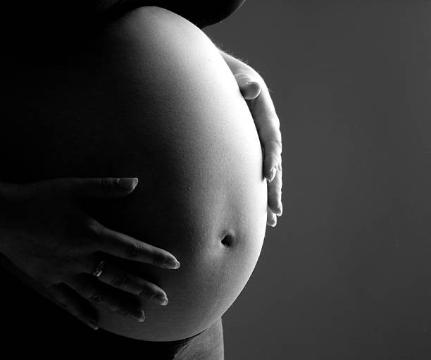 istock Pregnant woman 96937053