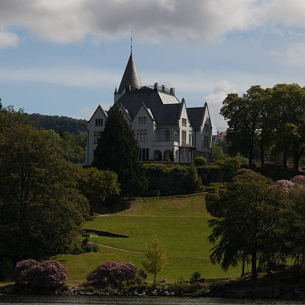 istock Gamlehaugen in Bergen 96951030