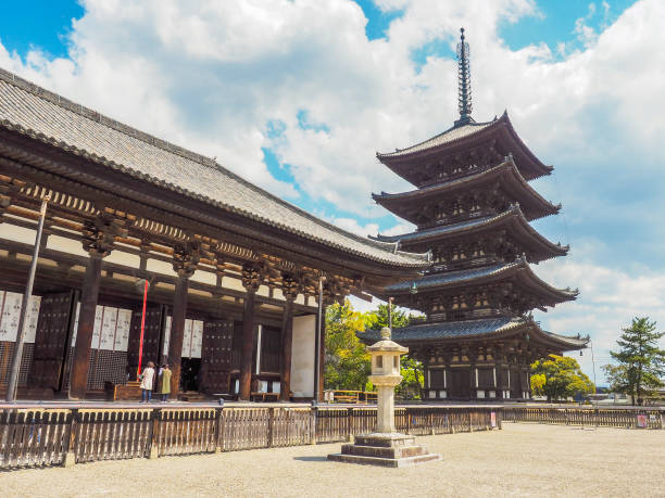 五層寶塔 - 興福寺 奈良 個照片及圖片檔