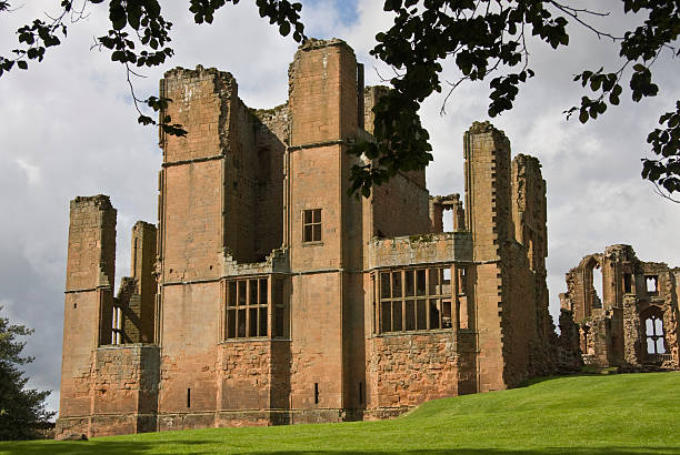 Kenilworth Castle  kenilworth castle stock pictures, royalty-free photos & images