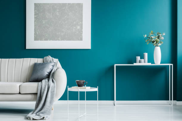 istock Painting and blanket 969613470