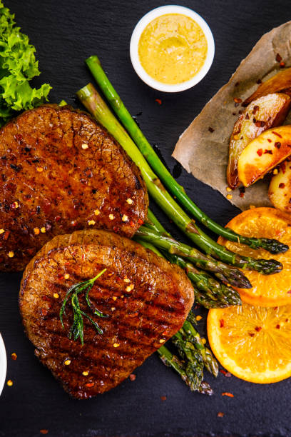 istock Grilled steak with asparagus 969645586
