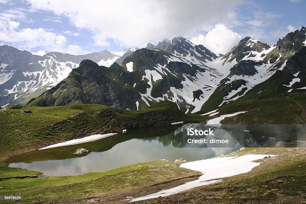 Lac de montagne (Pizolsee - Photo de Alpes européennes libre de droits