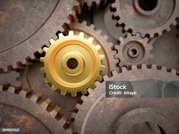 Leadership Concept Stock Photo - Download Image Now - Gear - Mechanism, New, Gold - Metal