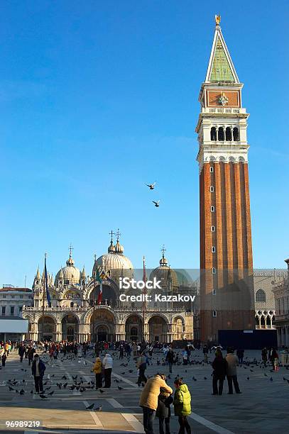 Foto de Praça De São Marco Em Veneza e mais fotos de stock de Arcaico - Arcaico, Arco - Característica arquitetônica, Arquitetura