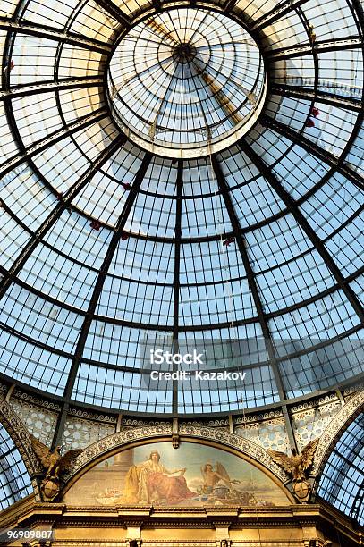 Galleria Vittorio Emanuele Ii - Fotografie stock e altre immagini di Affari - Affari, Ambientazione esterna, Architettura