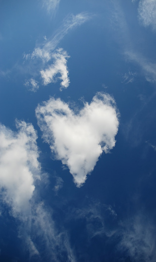 Authentic heart-shaped cloud. I swear no photoshop has been used to produce this image