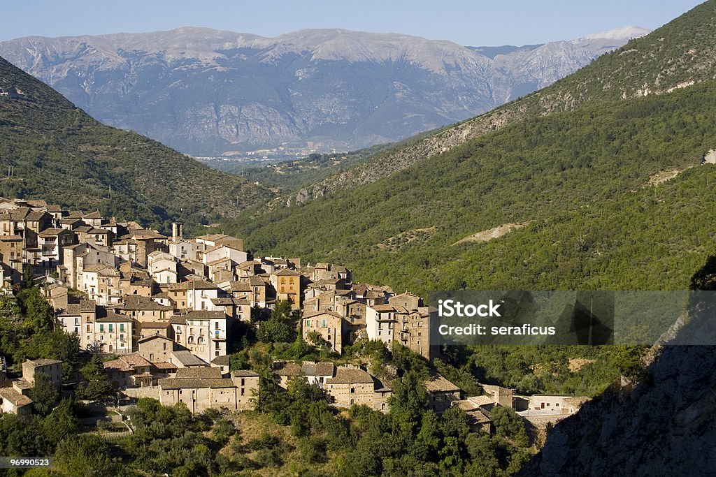 Anversa degli Abruzzi - Foto de stock de Abruzzo royalty-free