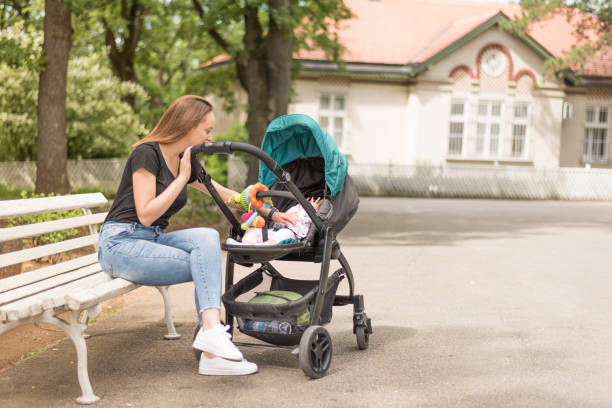 istock Mother and Daughter Playing in Park on a Nice Day 969910066