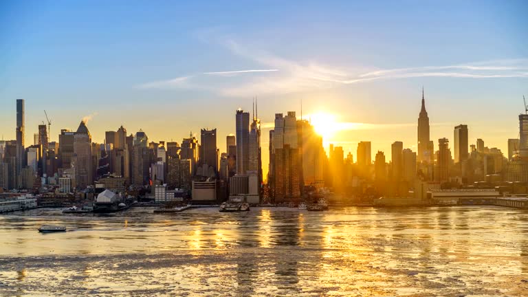 Timelapse of sunrise over Manhattan skyline