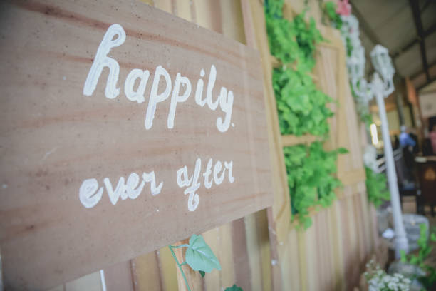 istock Wedding Flower Arrangement for Wedding Reception and Wedding Party 970017982