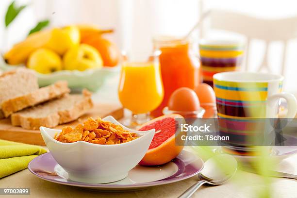 Śniadanie - zdjęcia stockowe i więcej obrazów Bez ludzi - Bez ludzi, Dżem, Dżem morelowy