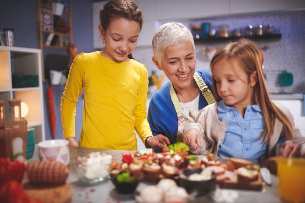 istock Family in the kitchen 970082274