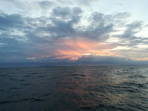 istock Sunrise in the ocean 970157048
