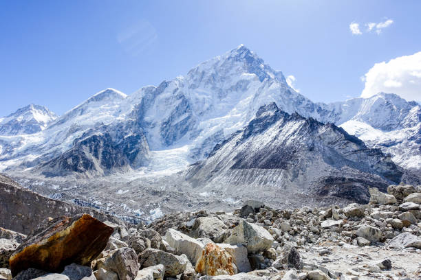 istock Himalaya mountain views on route to Everest Base Camp 970262556