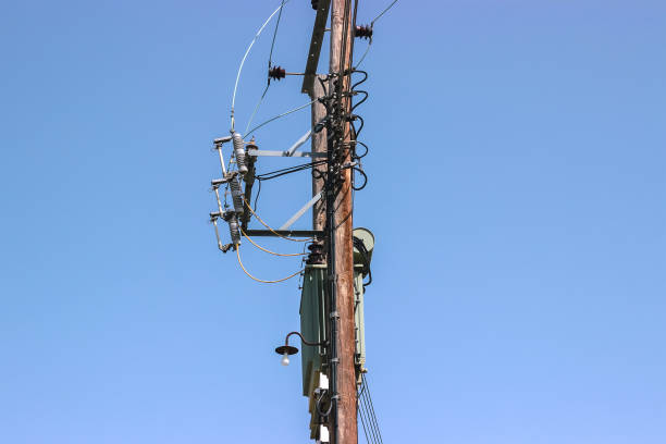 istock electricity transmission pylon closeup with a blue sky 970319494