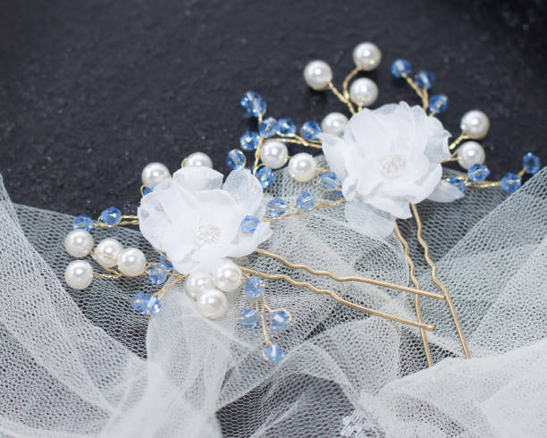 istock weding hair acccessory on light background 970415300