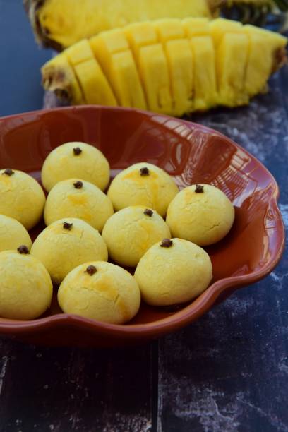 istock Tart cookies with cloves 970416364