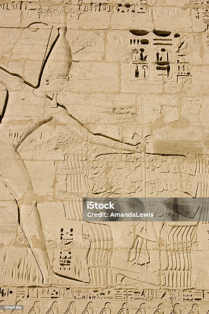 Ramses slaughtering врагов Pharoah - Стоковые фото Археология роялти-фри