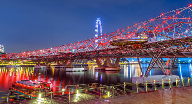 istock Singapore Jetty Bayfront 970527258