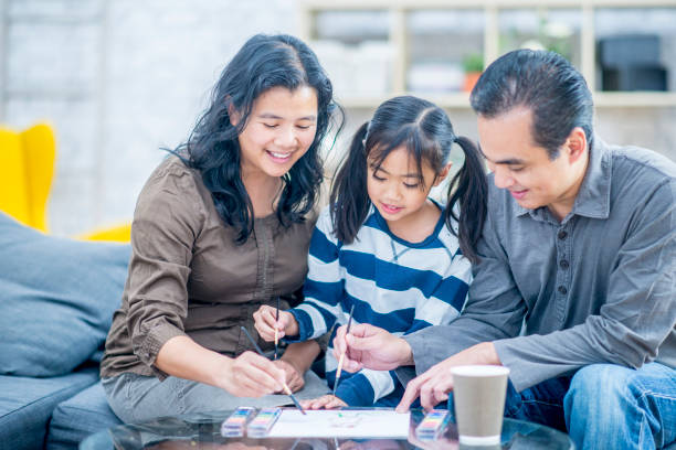 istock Family Art Activity 970590092