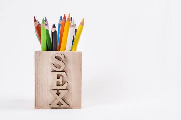 word sex abstrakcyjne litery, białe tło kolorowe ołówki. - single object sensuality education isolated zdjęcia i obrazy z banku zdjęć