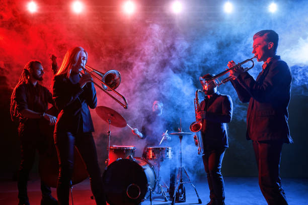 istock Jazz band performs at the club 970929114