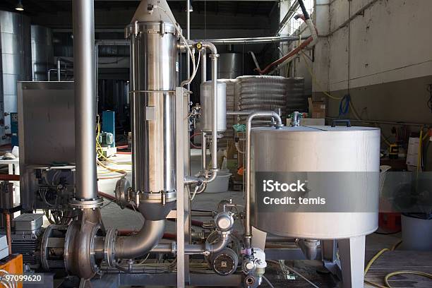 Industria Detalhes - Fotografias de stock e mais imagens de Fábrica de Cerveja - Fábrica de Cerveja, Indústria, Tanque