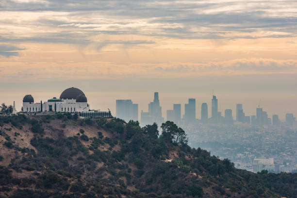 istock Los Angeles skyline and Griffith Park Observayory 971028644