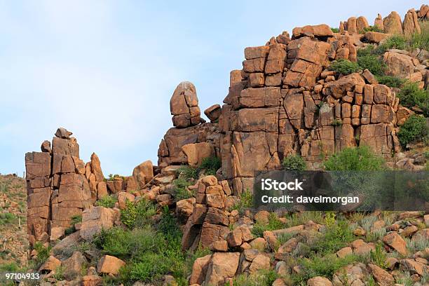 Rock Outcropping Desierto Foto de stock y más banco de imágenes de Arizona - Arizona, Horizontal, Scottsdale